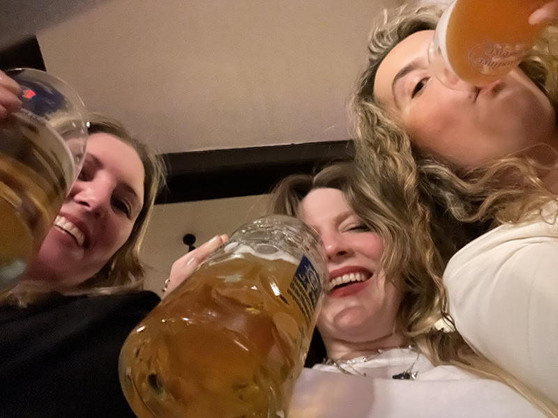 Views from the beerhall with Moniek Schijer, Kellie Riggs, and Marina Elenskaya, Augustiner Stammhaus, 2025, Munich, Germany, photo: Kellie Riggs