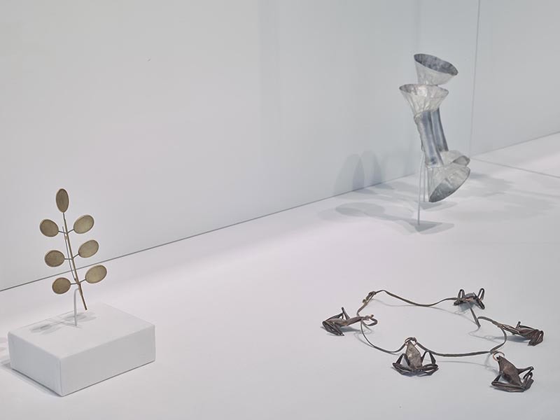 Exhibition view, The Jewelry of Dorothea Prühl, Museum of Fine Arts, Houston, September 6, 2025–January 3, 2026, photo: © The Museum of Fine Arts, Houston, Chad Redmon, photographer