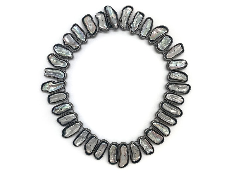 Heather Guidero, Biwa Pearl Necklace, in oxidized sterling silver, biwa pearl, approximately 16 inches (406 mm) long, photo: Pistachios
