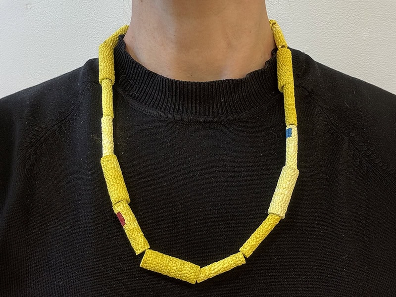 Karin Seufert, Necklace 539, 2026, in PVC, thread, 280 x 125 x 12 mm, photo: Karin Seufert/Four